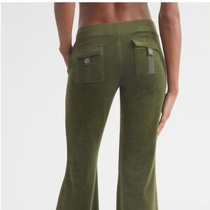 NWT Juicy couture snap pocket pants super green color